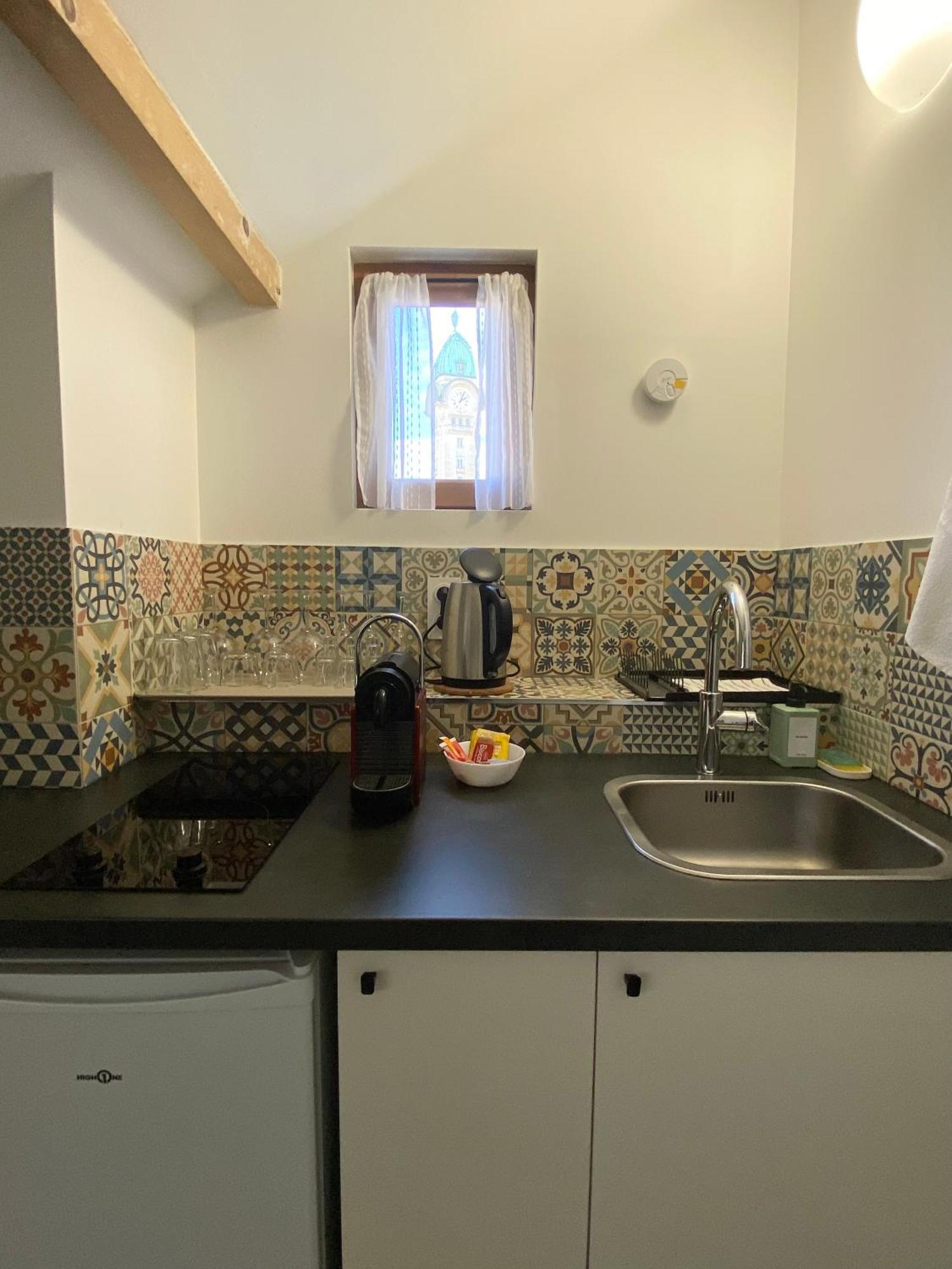 Villa Vlas - Chambre D'Hote - Λιμόζ Εξωτερικό φωτογραφία