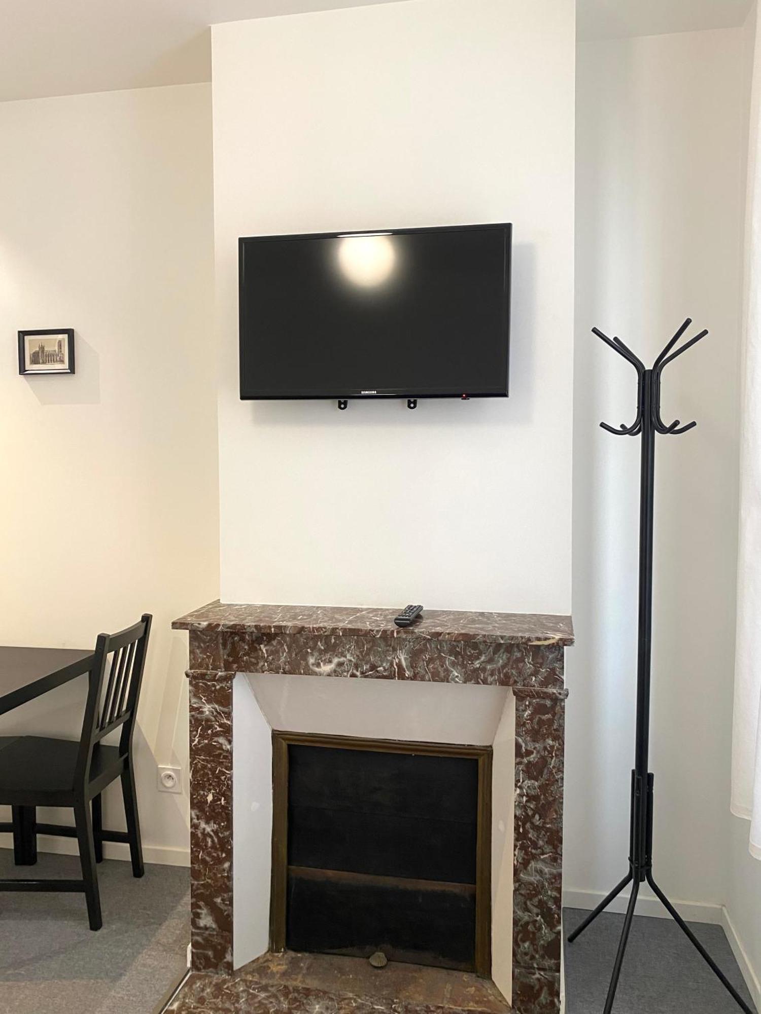 Villa Vlas - Chambre D'Hote - Λιμόζ Εξωτερικό φωτογραφία
